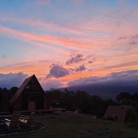 Chalets Vistas Del Poas هيريديا المظهر الخارجي الصورة