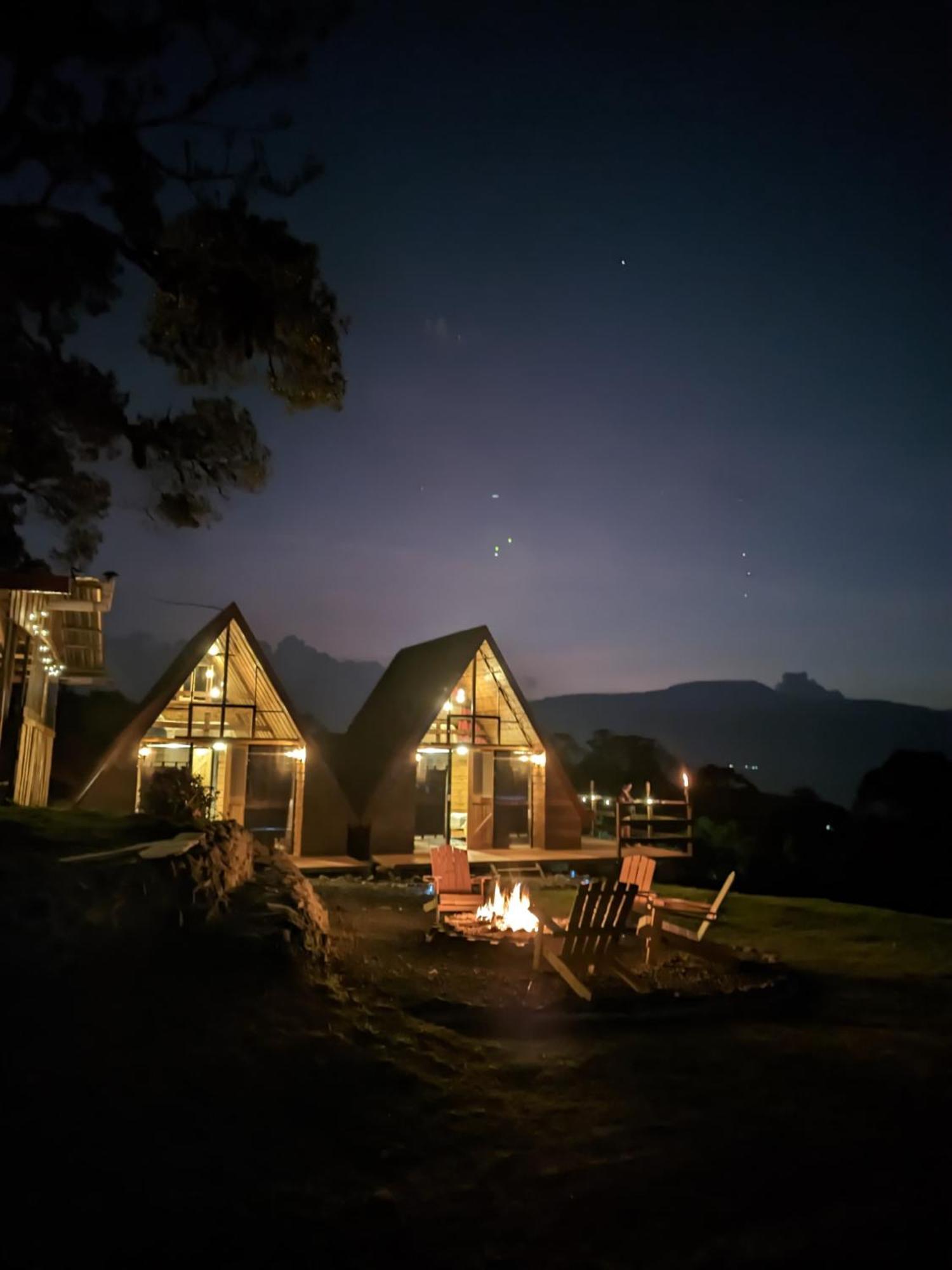 Chalets Vistas Del Poas هيريديا المظهر الخارجي الصورة